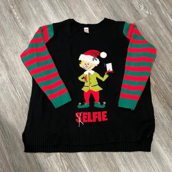 Women’s Ugly Christmas Sweater - Picture 1 of 2